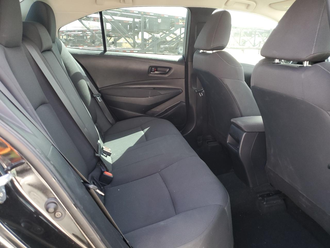 2022 TOYOTA COROLLA LE VIN:5YFEPMAE7NP381989