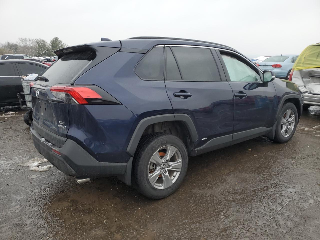 2024 TOYOTA RAV4 XLE VIN:4T3RWRFV4RU124973