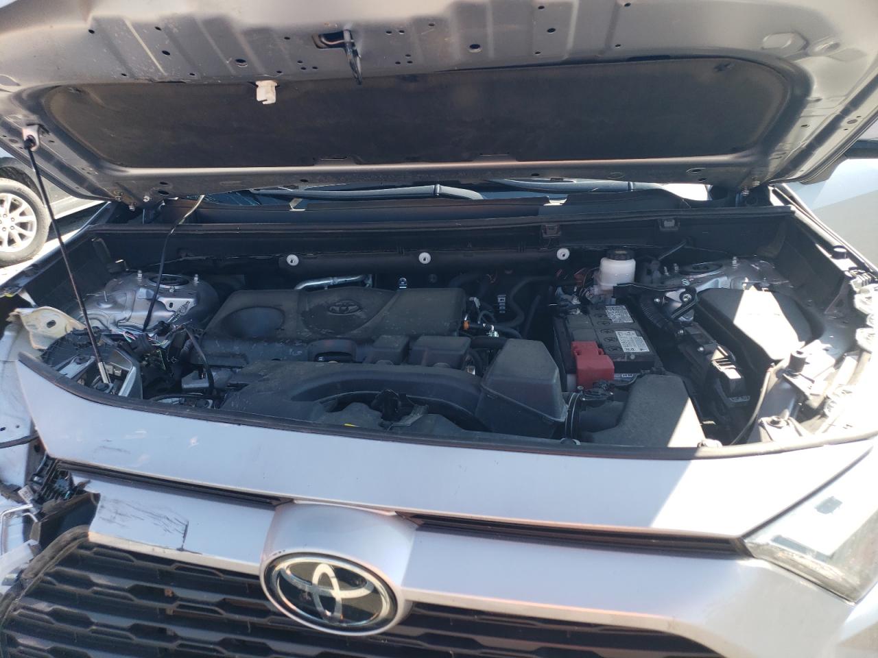 2022 TOYOTA RAV4 XLE VIN:2T3W1RFV5NW227167