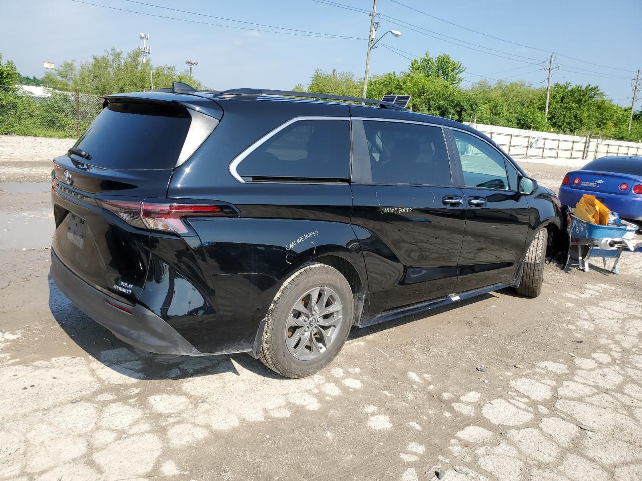 2023 TOYOTA SIENNA XLE VIN:5TDJSKFC3PS083510