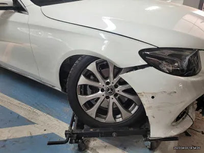 2019 Mercedes-Benz E 220 WDDZF0FB8KA614652 VIN:WDDZF0FB8KA614652