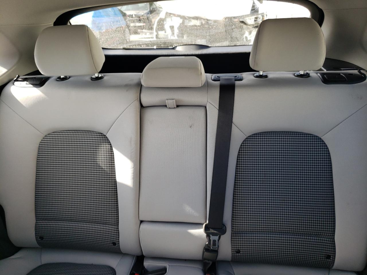 2022 HYUNDAI KONA SEL VIN:KM8K22AB4NU796343