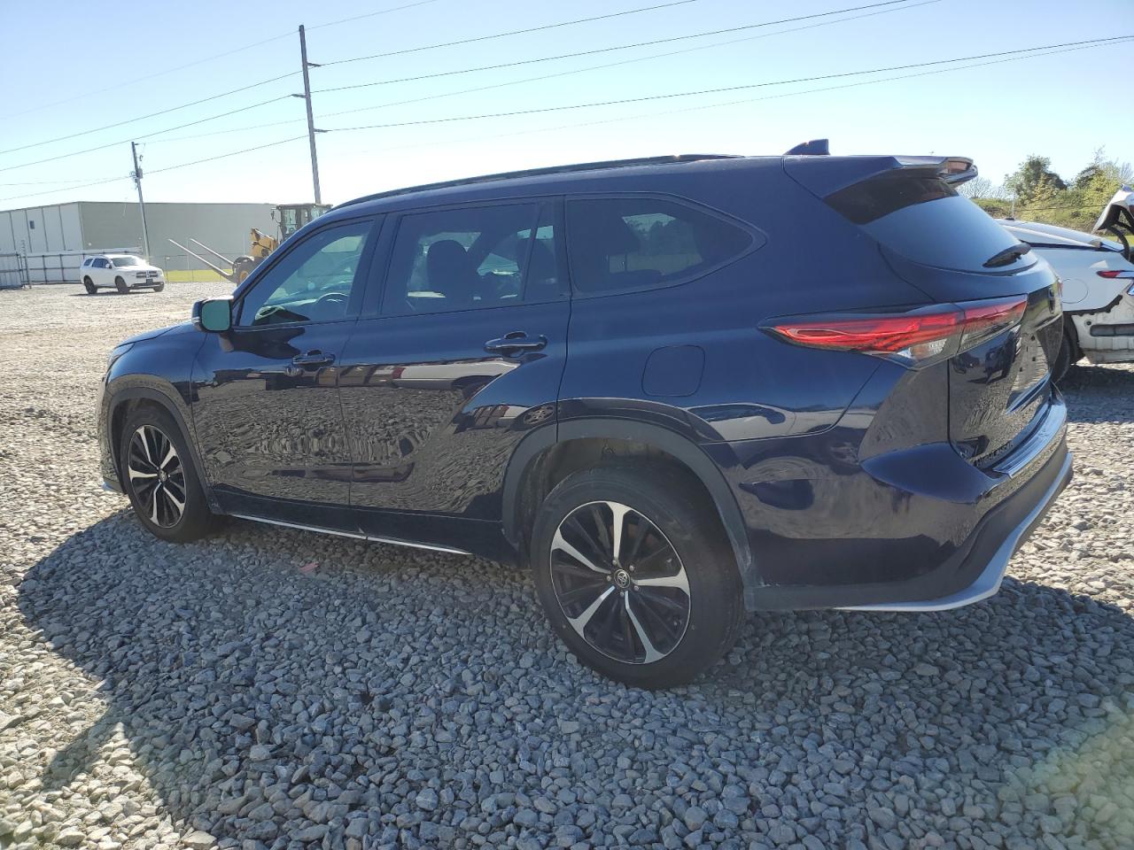 2022 TOYOTA HIGHLANDER XSE VIN:5TDJZRBH8NS174842