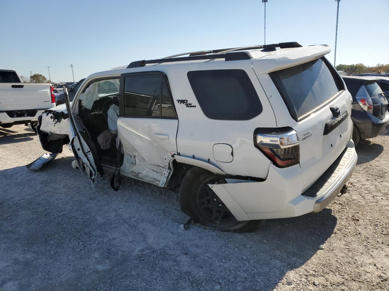 2023 TOYOTA 4RUNNER SE VIN:JTERU5JR3P6194483