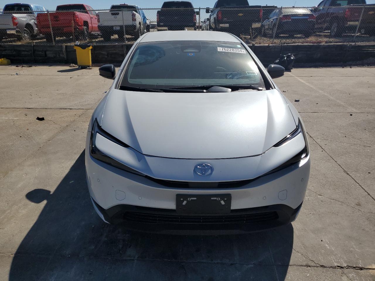 2023 TOYOTA PRIUS LE VIN:JTDADABU8P3007236