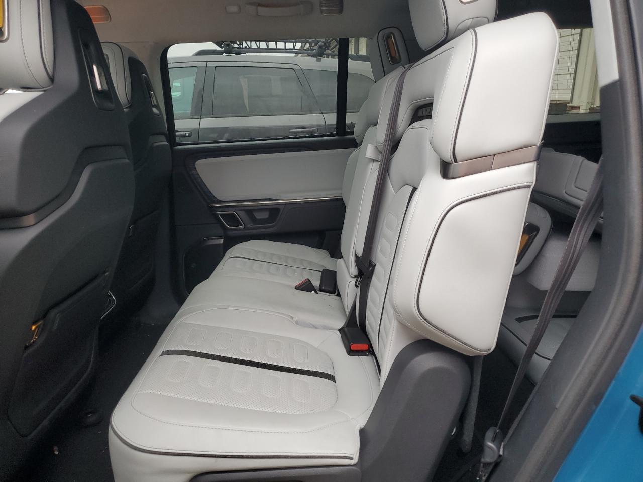 2023 RIVIAN R1S ADVENTURE VIN:7PDSGABA7PN023703