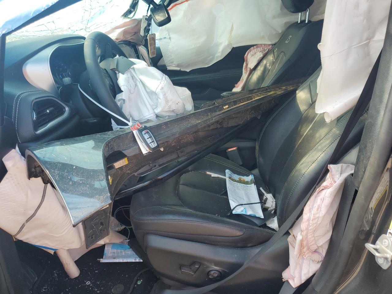 2022 CHRYSLER PACIFICA TOURING L VIN:2C4RC1BG8NR152314