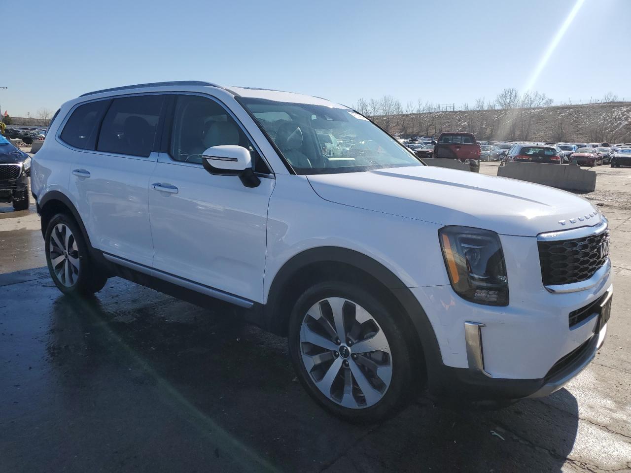 2022 KIA TELLURIDE S VIN:5XYP64HC2NG264423