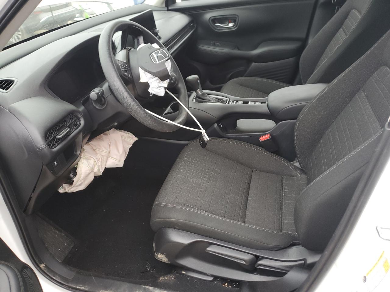 2024 HONDA HR-V LX VIN:3CZRZ1H39RM756674