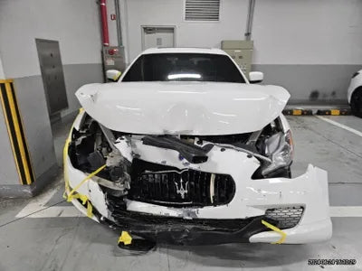 2015 Maserati Ghibli VIN: