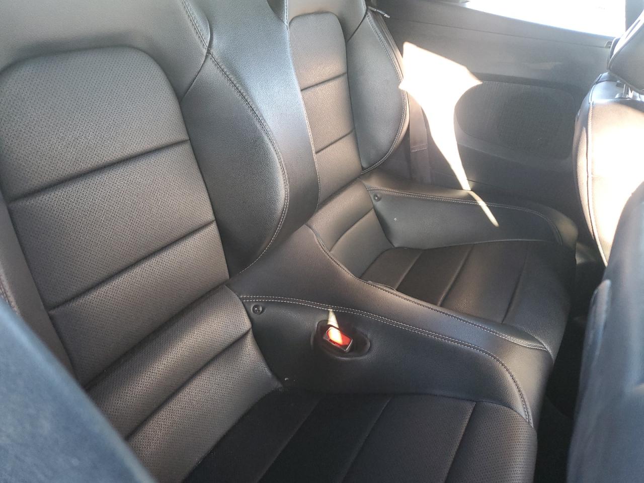 2022 FORD MUSTANG  VIN:1FATP8UH4N5106698