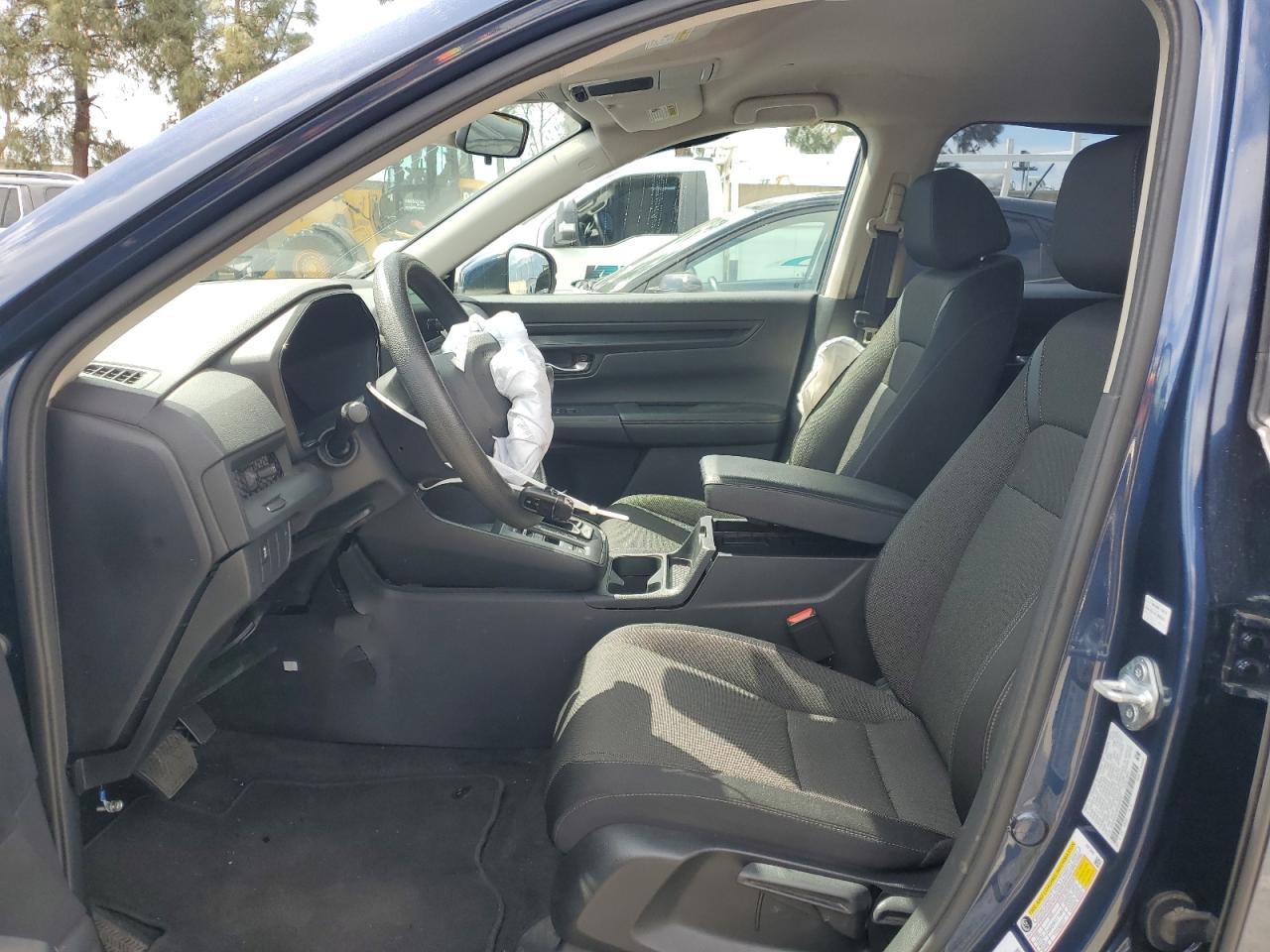 2023 HONDA CR-V LX VIN:2HKRS3H28PH306367