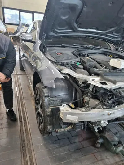 2021 Mercedes-Benz E 300 W1KZF5EB8MA947189 VIN:W1KZF5EB8MA947189