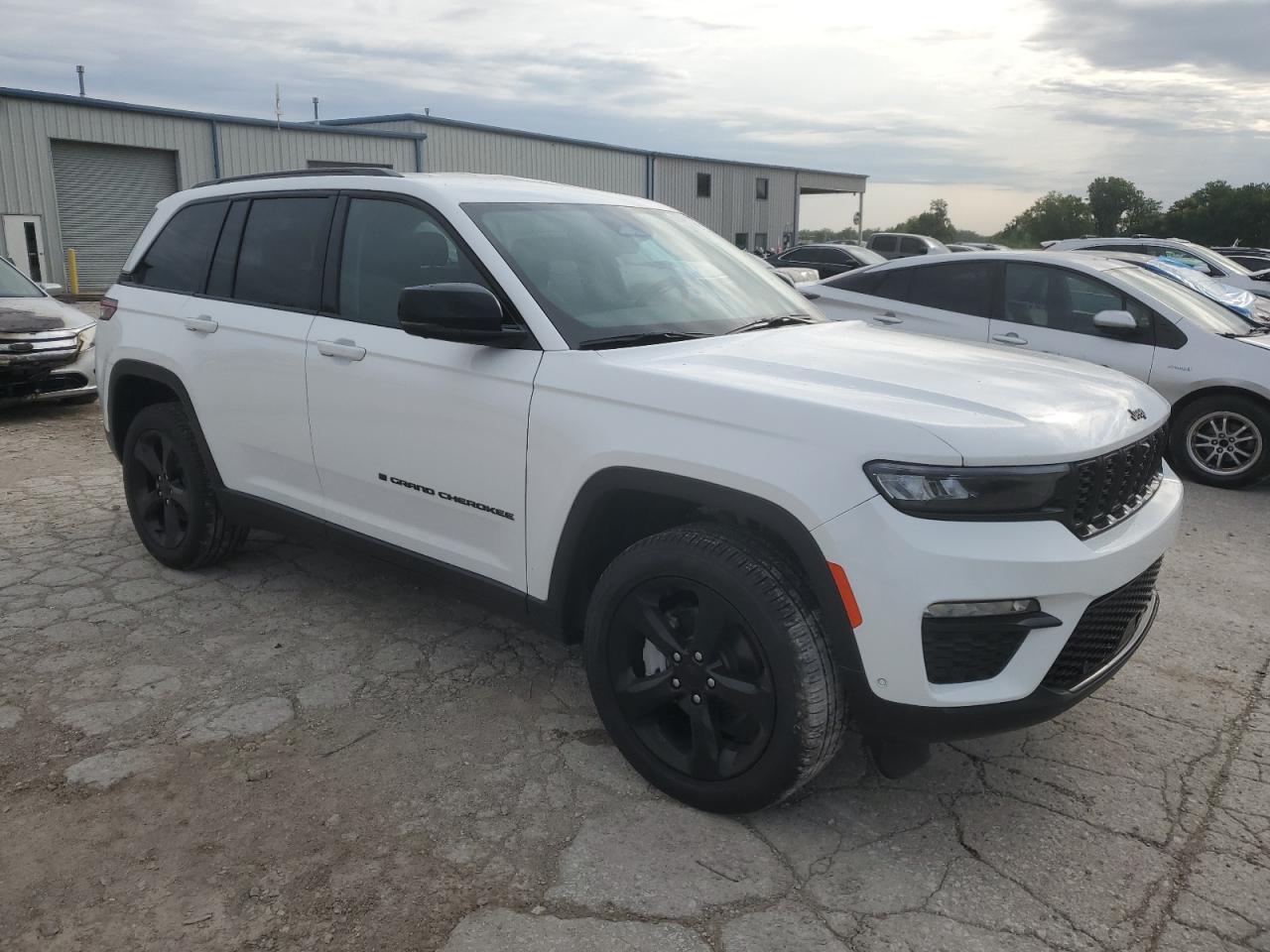 2023 JEEP GRAND CHEROKEE LIMITED VIN:1C4RJHBG6PC614072