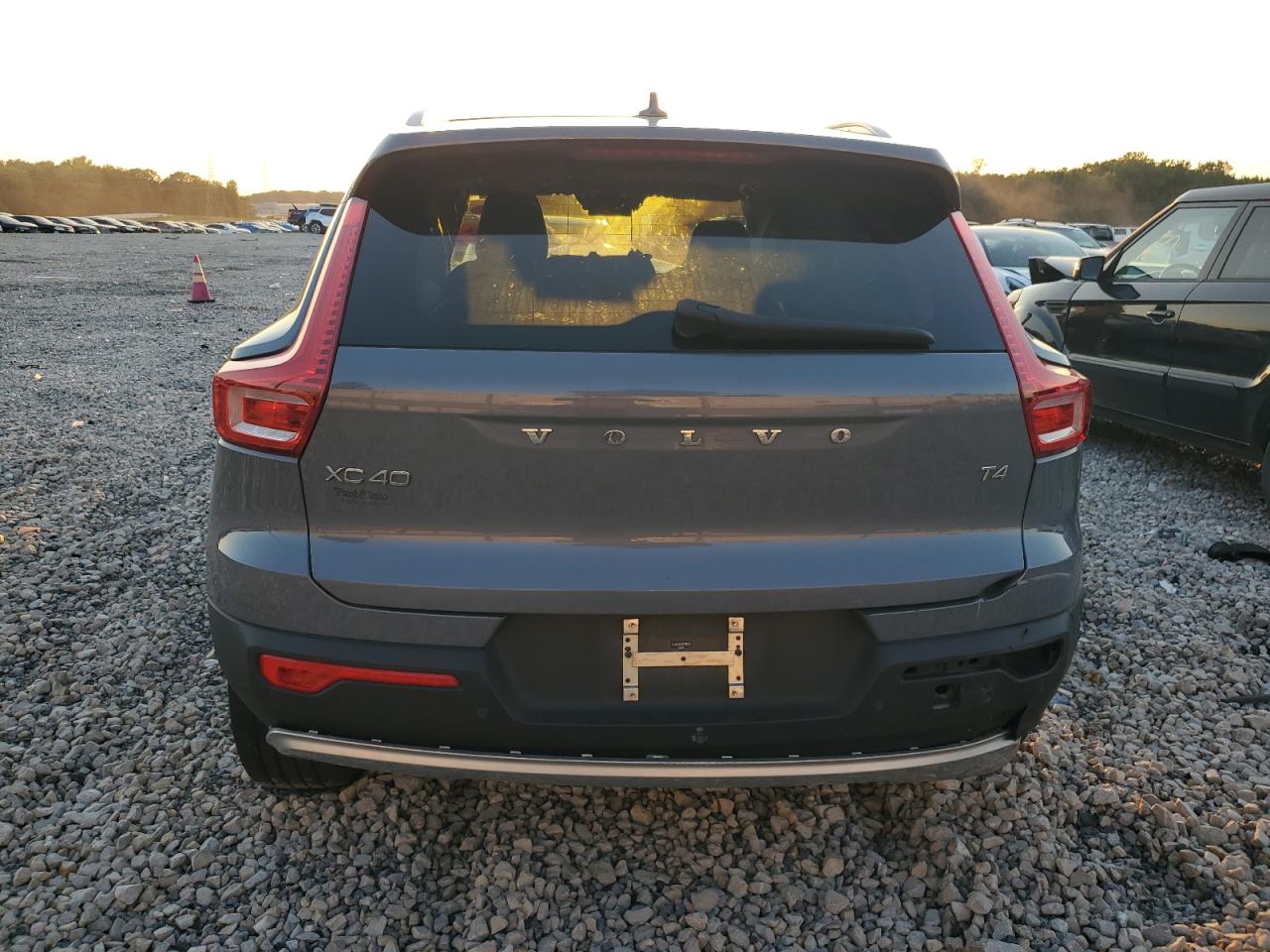 2022 VOLVO XC40 T4 MOMENTUM VIN:YV4AC2HK3N2706238