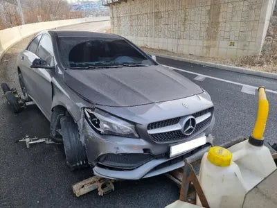 2018 Mercedes-Benz CLA 220 WDDSJ4FB4JN672921 VIN:WDDSJ4FB4JN672921