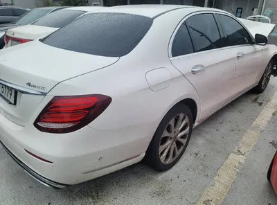 2019 Mercedes-Benz E 220 WDDZF0FB7KA556775 VIN:WDDZF0FB7KA556775