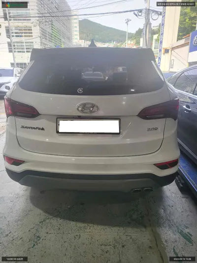 2017 Hyundai Santa FE KMHSW81UBJU827530 VIN:KMHSW81UBJU827530