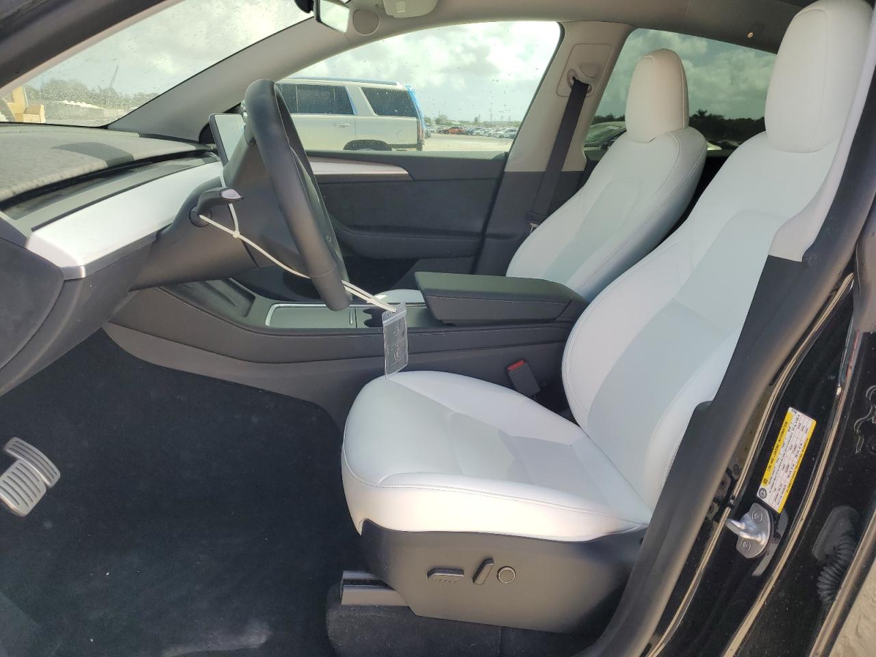 2023 TESLA MODEL Y  VIN:7SAYGDEF4PF977952