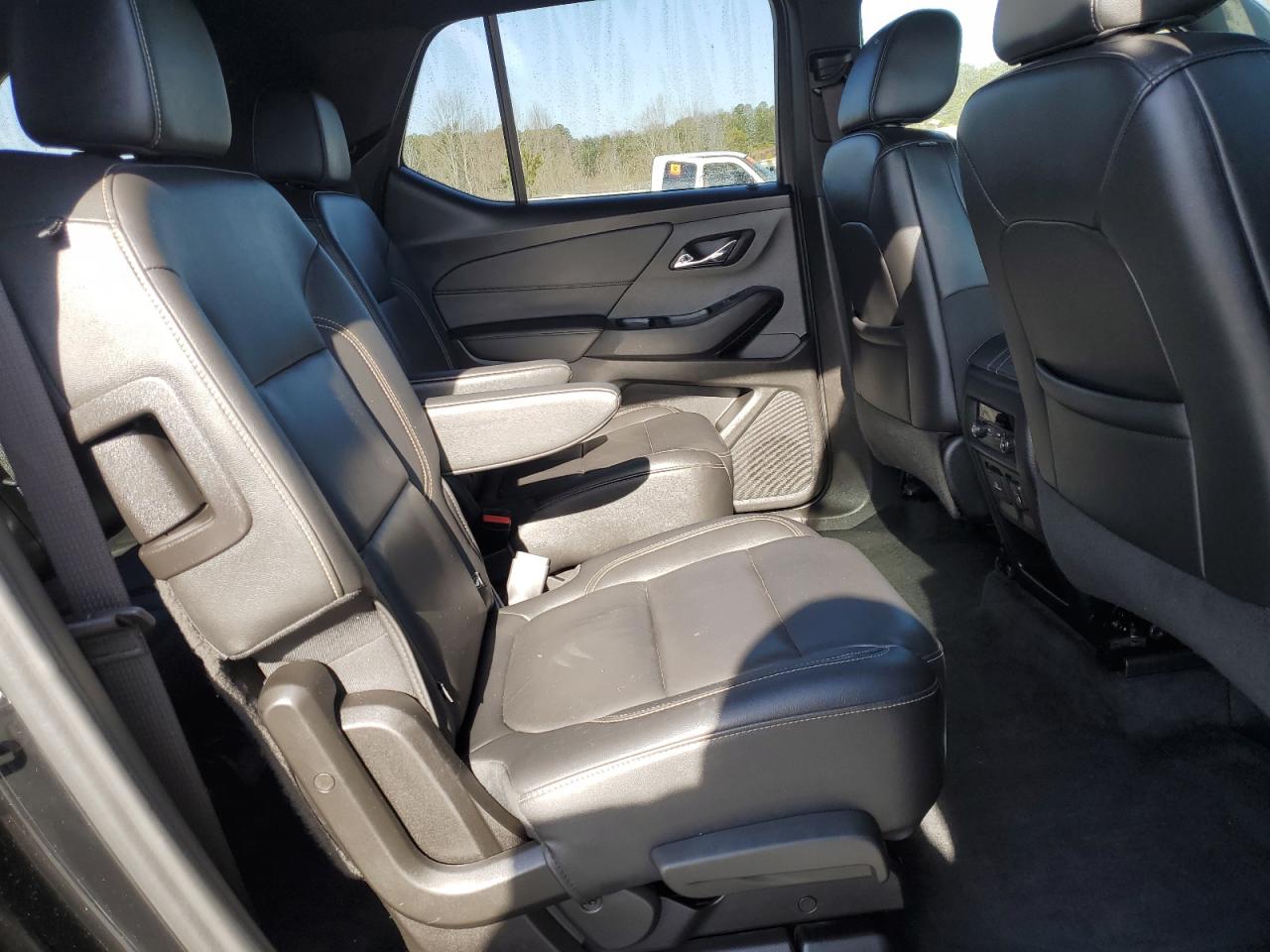 2022 CHEVROLET TRAVERSE LT VIN:1GNERHKW0NJ106386