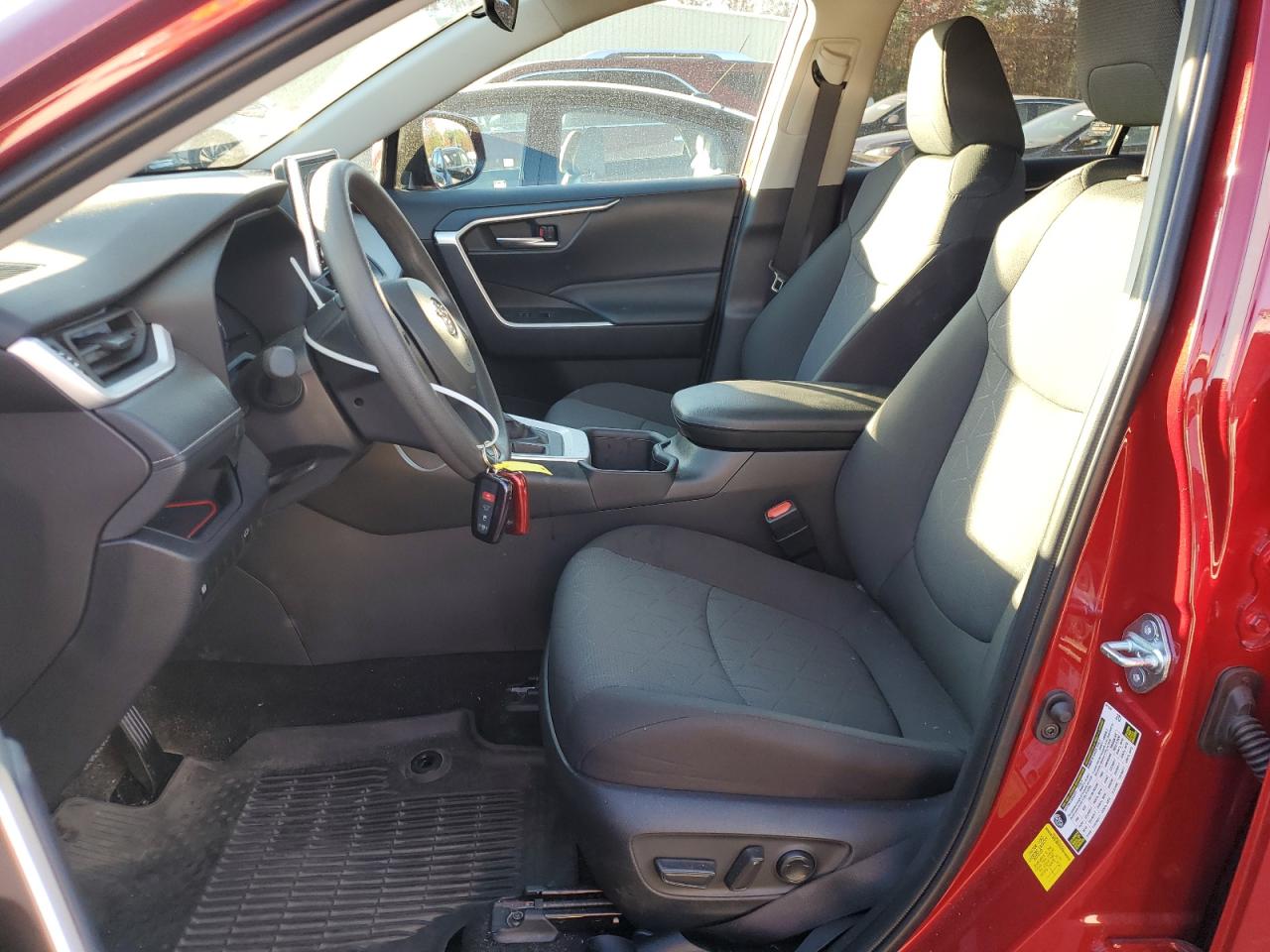2024 TOYOTA RAV4 XLE VIN:2T3P1RFV3RW475296