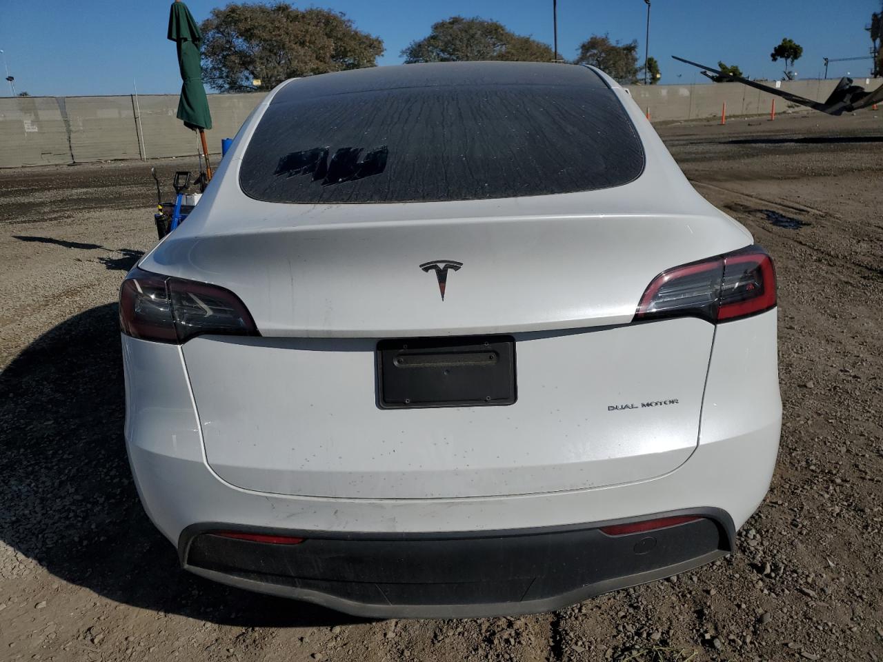 2023 TESLA MODEL Y  VIN:7SAYGDEE2PA082660