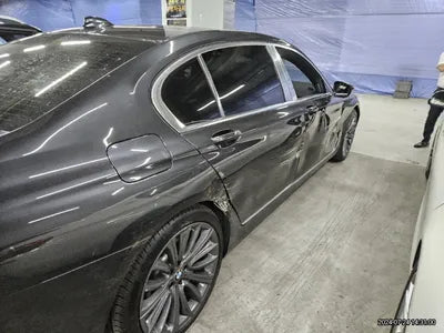 2016 BMW 750 VIN: