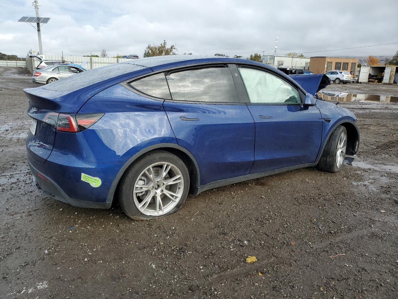 2023 TESLA MODEL Y  VIN:7SAYGDEE5PF844110