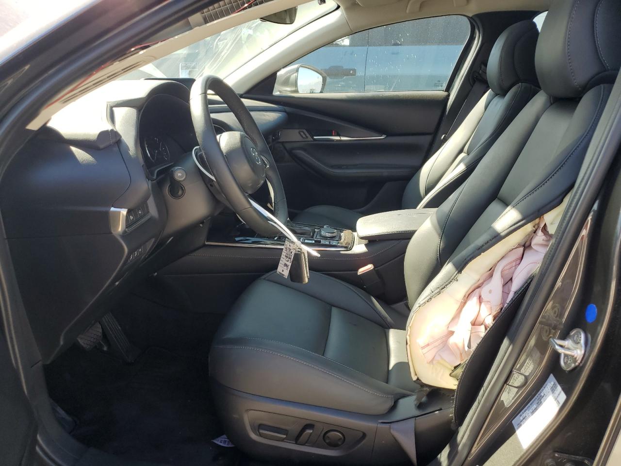 2024 MAZDA CX-30 PREFERRED VIN:3MVDMBCM8RM612102