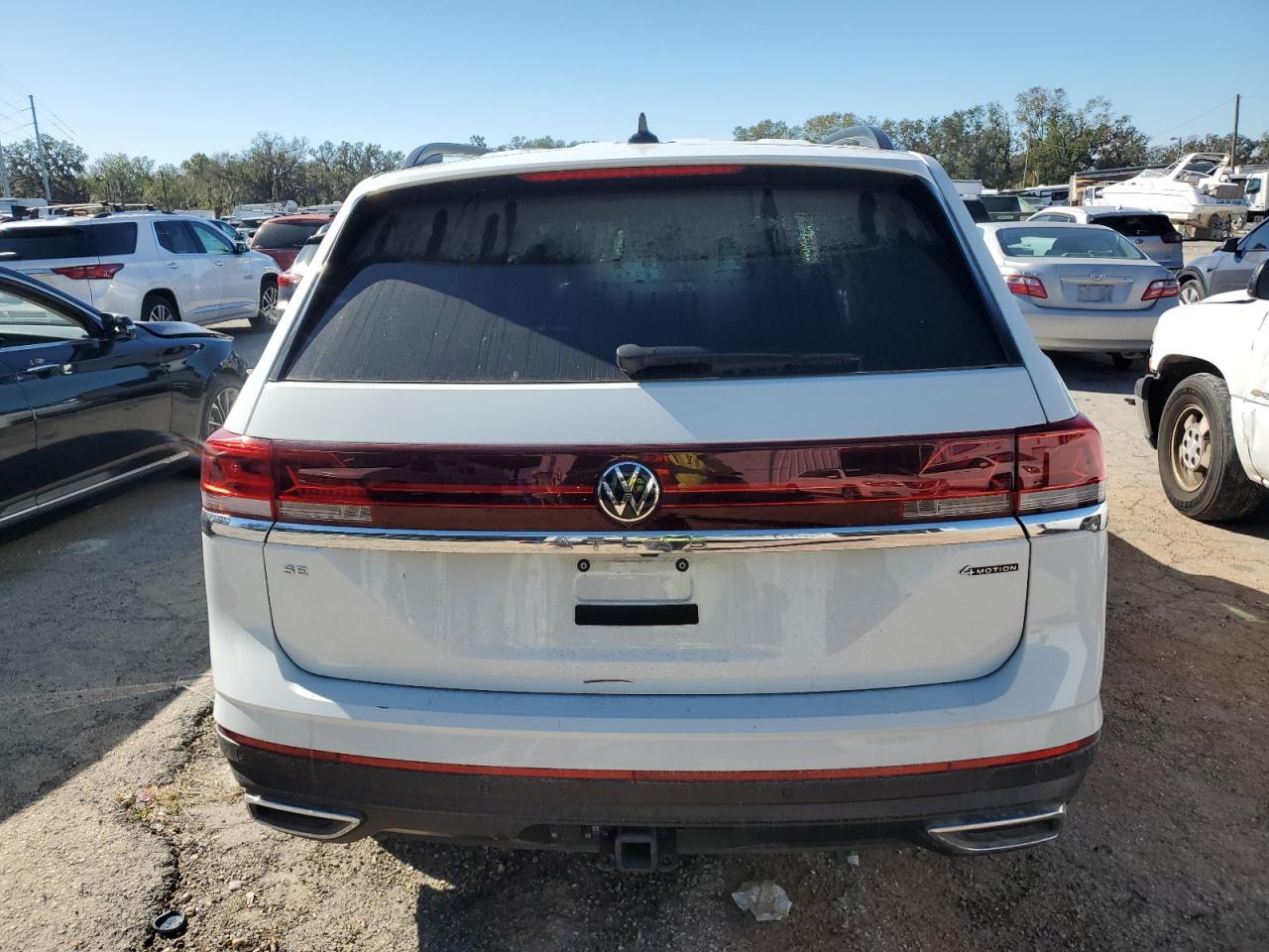 2024 VOLKSWAGEN ATLAS SE VIN:1V2HR2CA6RC560589