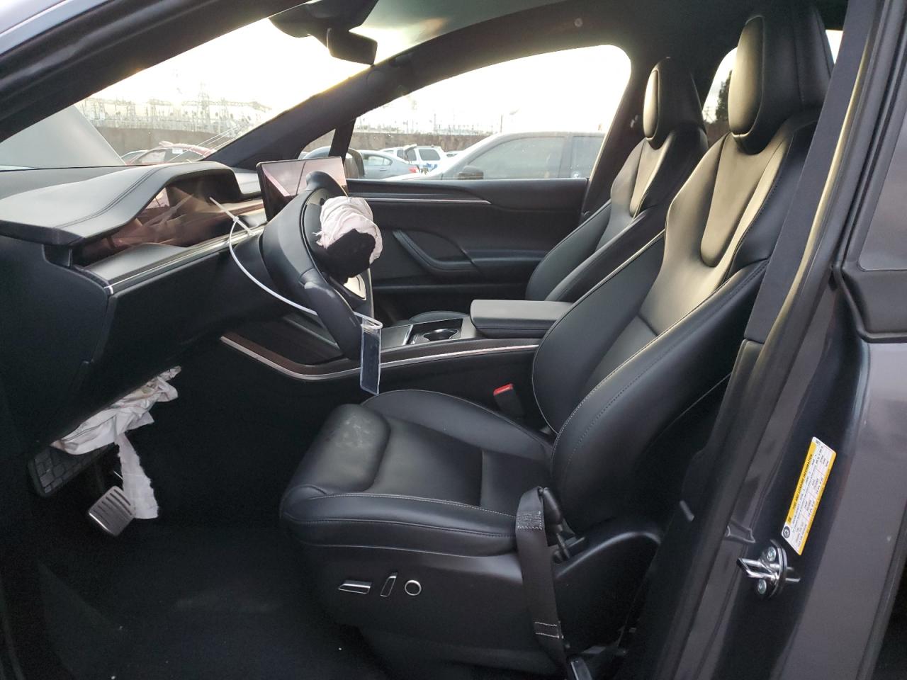 2022 TESLA MODEL X  VIN:7SAXCBE64NF358213