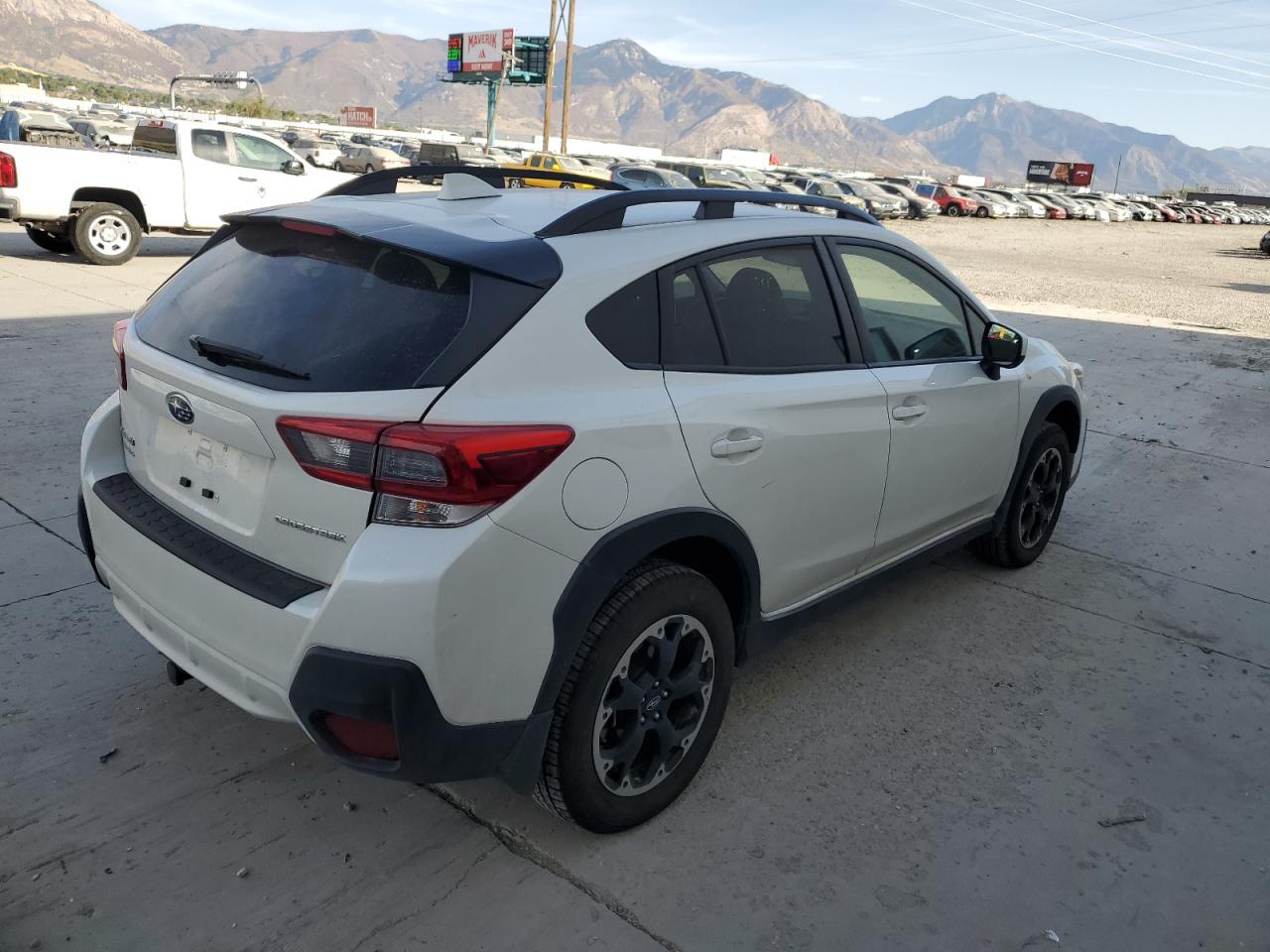 2022 SUBARU CROSSTREK PREMIUM VIN:JF2GTAEC1NH221244