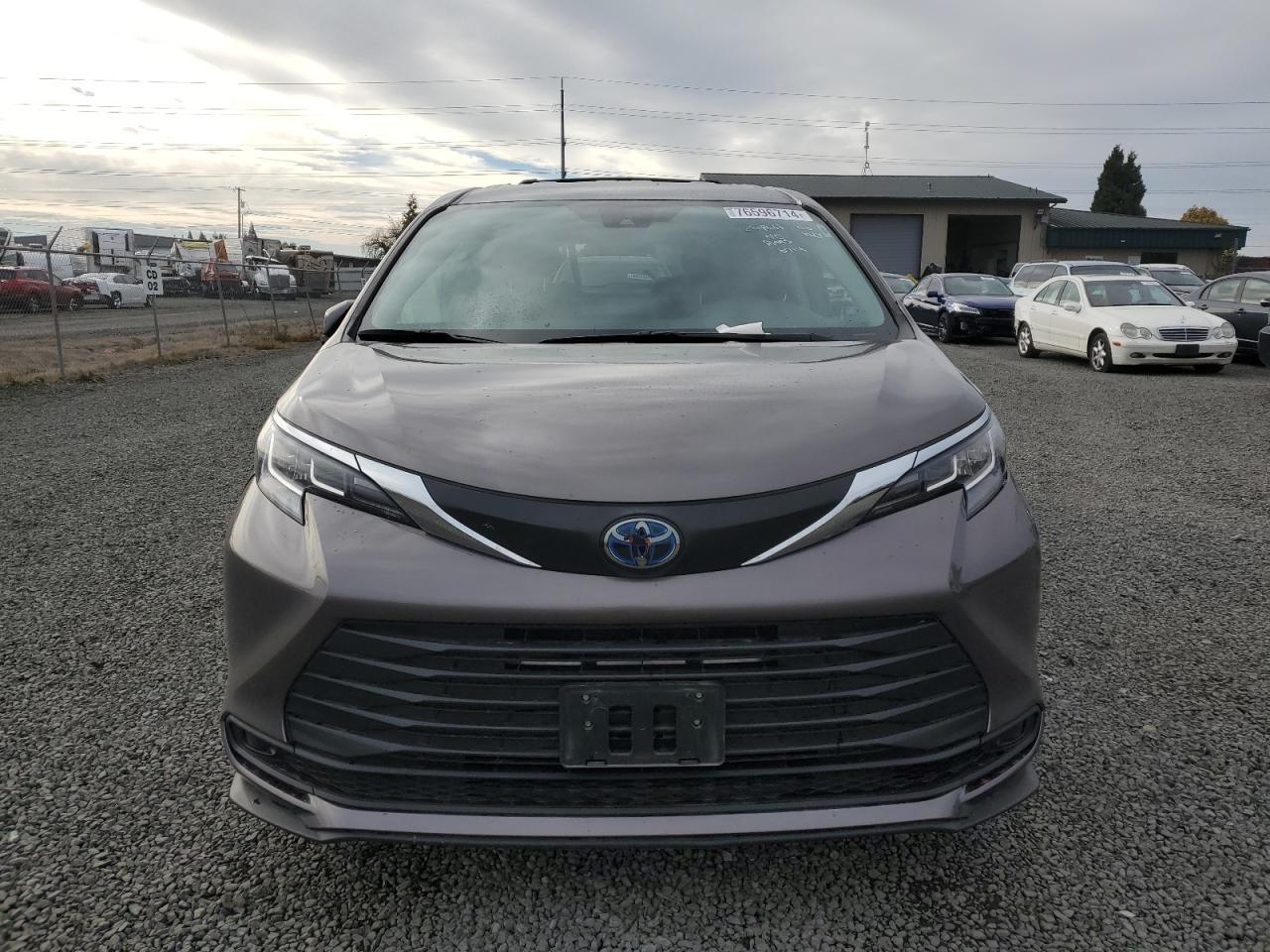 2022 TOYOTA SIENNA LE VIN:5TDKSKFCXNS057388