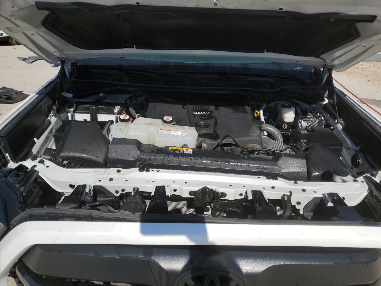 2022 TOYOTA TUNDRA CREWMAX SR VIN:5TFLA5DB4NX050255