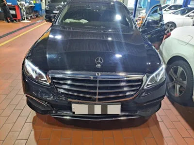 2018 Mercedes-Benz E 300 WDDZF4JB1JA360425 VIN:WDDZF4JB1JA360425