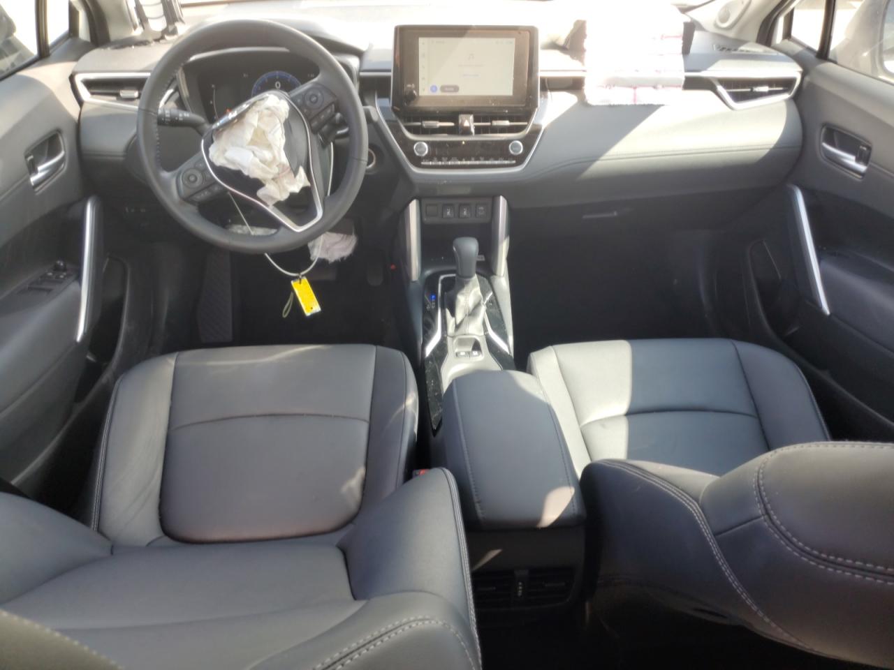 2023 TOYOTA COROLLA CROSS XLE VIN:7MUDAAAG3PV043549