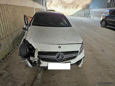 2016 Mercedes-Benz A 45 AMG WDDBF5CB4GJ465134 VIN:WDDBF5CB4GJ465134