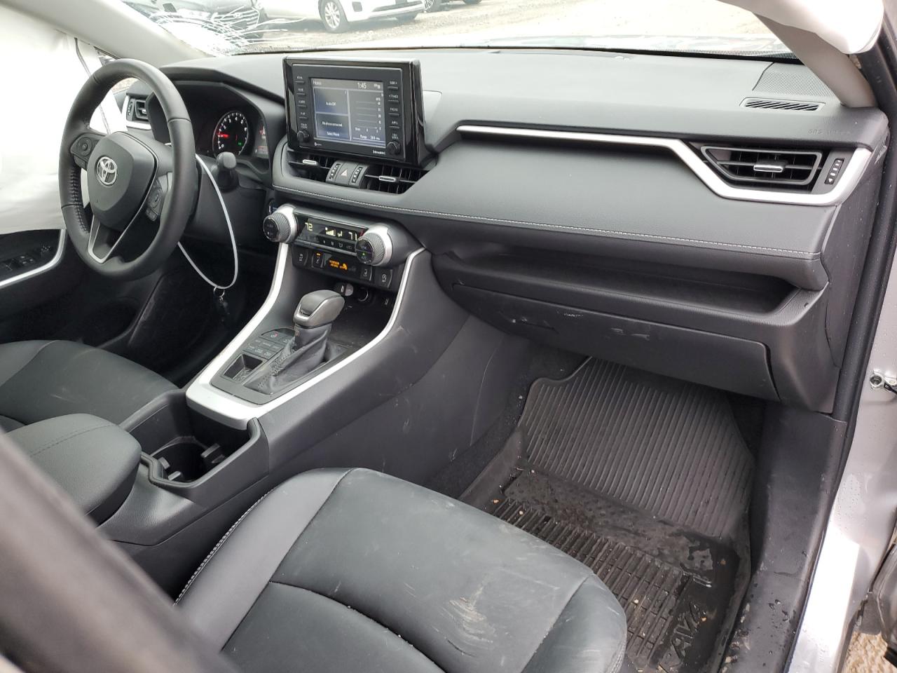 2022 TOYOTA RAV4 XLE PREMIUM VIN:2T3A1RFV4NC317437