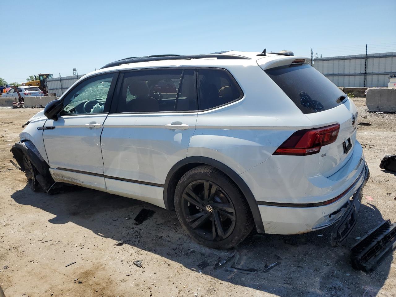 2023 VOLKSWAGEN TIGUAN SE R-LINE BLACK VIN:3VVCB7AX9PM003340
