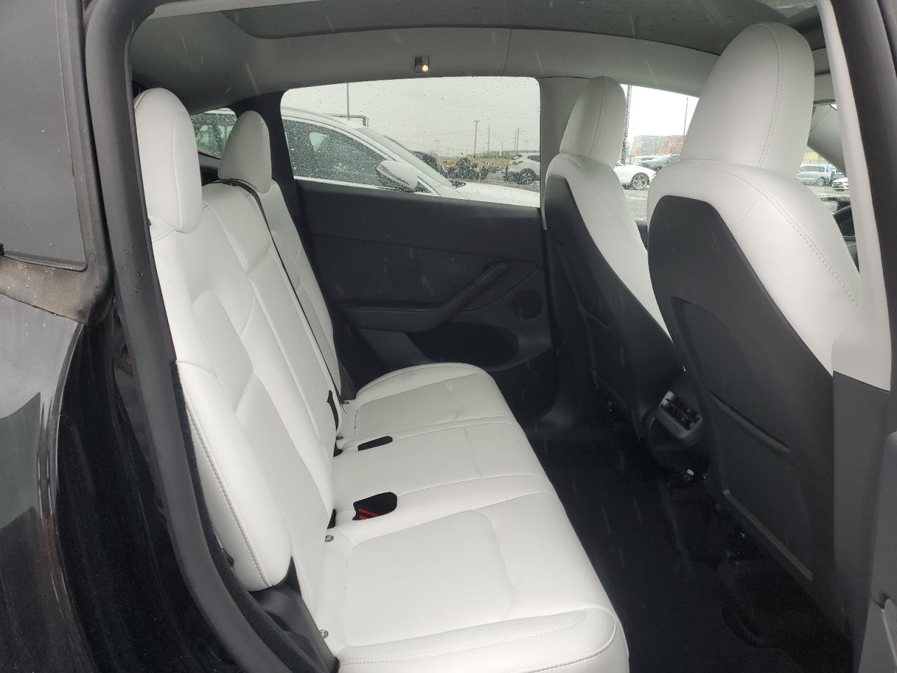 2024 TESLA MODEL Y  VIN:7SAYGDED3RF126646