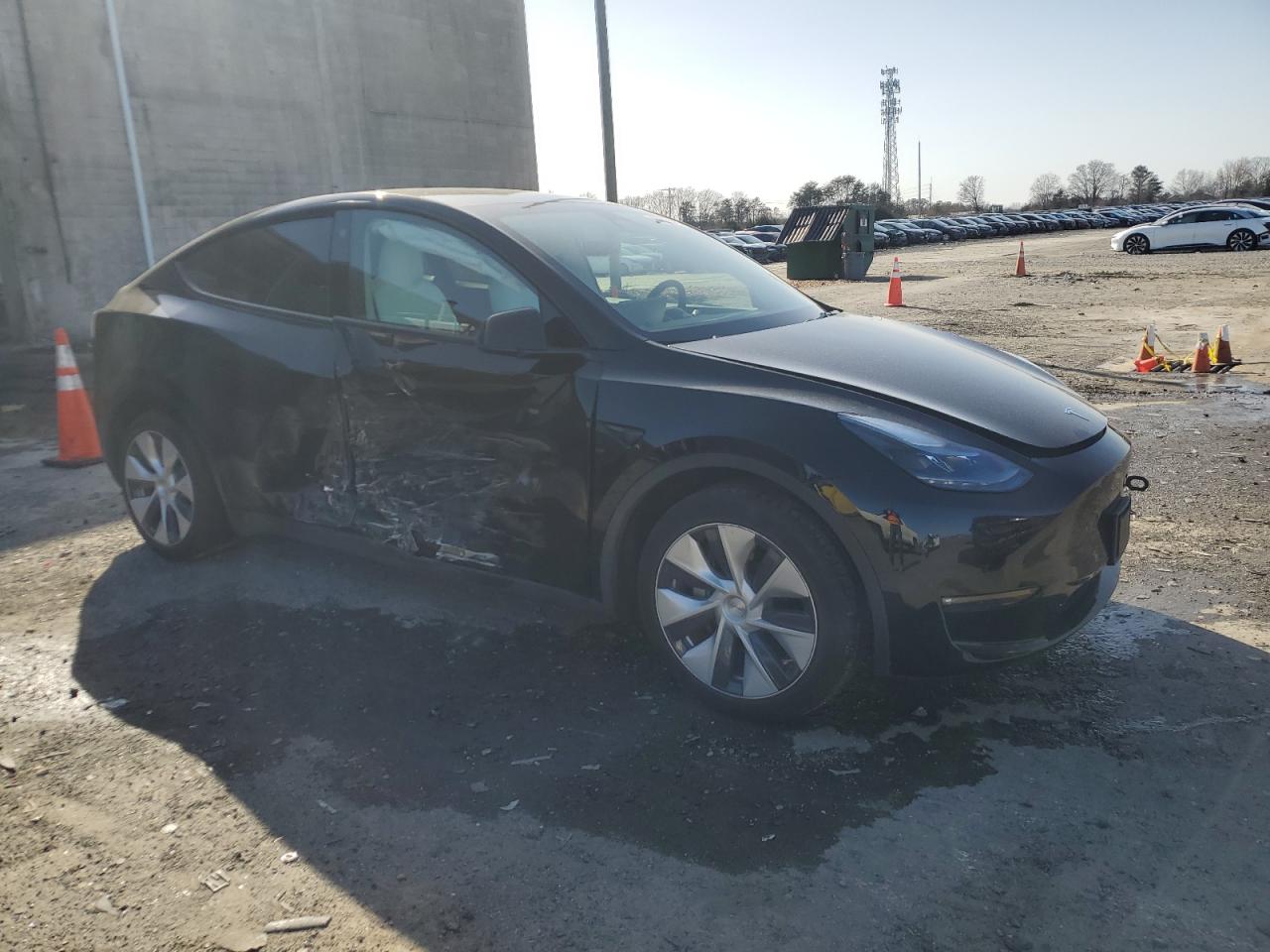 2023 TESLA MODEL Y  VIN:7SAYGDEE0PF635549