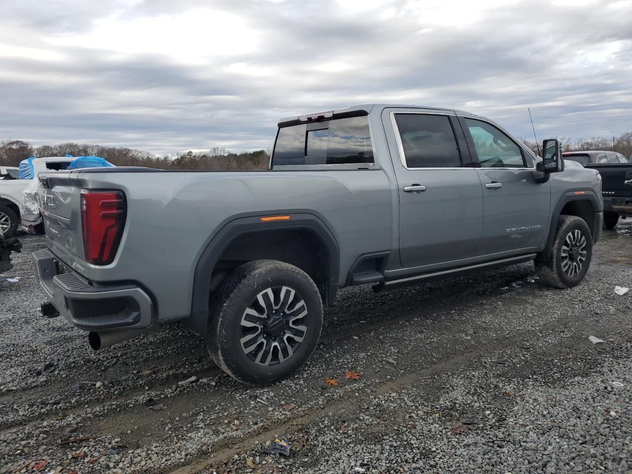 2024 GMC SIERRA K2500 DENALI ULTIMATE VIN:1GT49XEY9RF239880