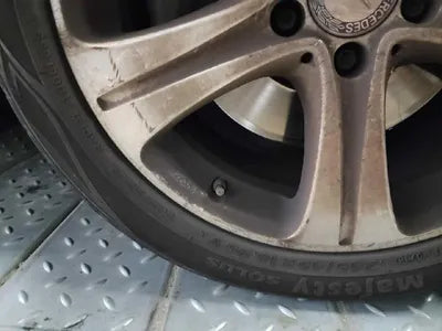 2016 Mercedes-Benz E 220 VIN: