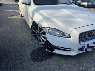 2016 Jaguar XJ SAJAA2296GNV93936 VIN:SAJAA2296GNV93936