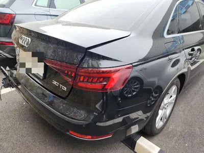 2018 Audi A4 WAUZZZF43JA167697 VIN:WAUZZZF43JA167697