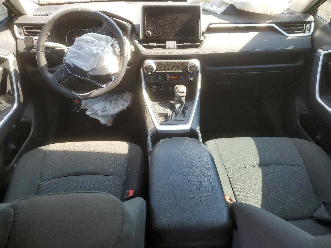 2023 TOYOTA RAV4 XLE VIN:2T3R1RFV0PW340962