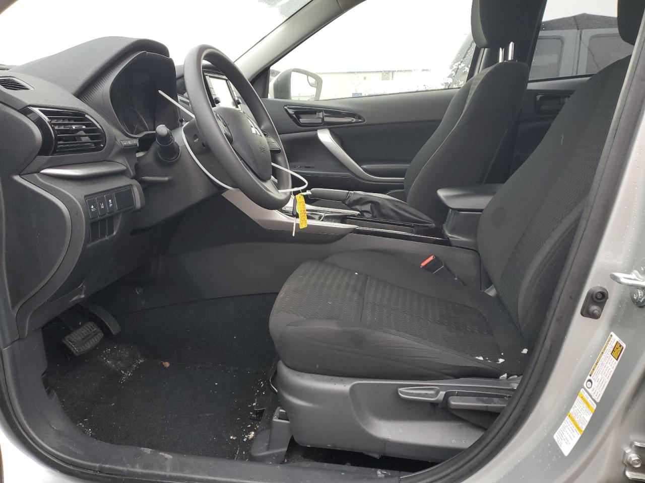 2024 MITSUBISHI ECLIPSE CROSS ES VIN:JA4ATUAA9RZ061120