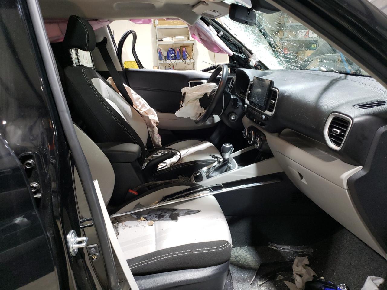 2023 HYUNDAI VENUE SEL VIN:KMHRC8A39PU230818