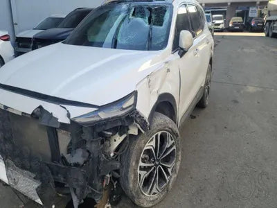 2018 Hyundai Santa FE VIN: