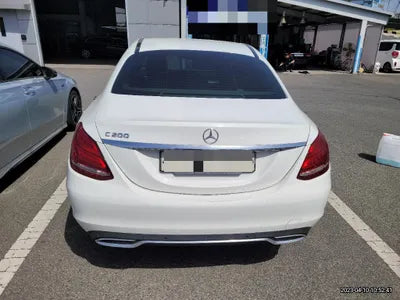 2014 Mercedes-Benz C 200 VIN: